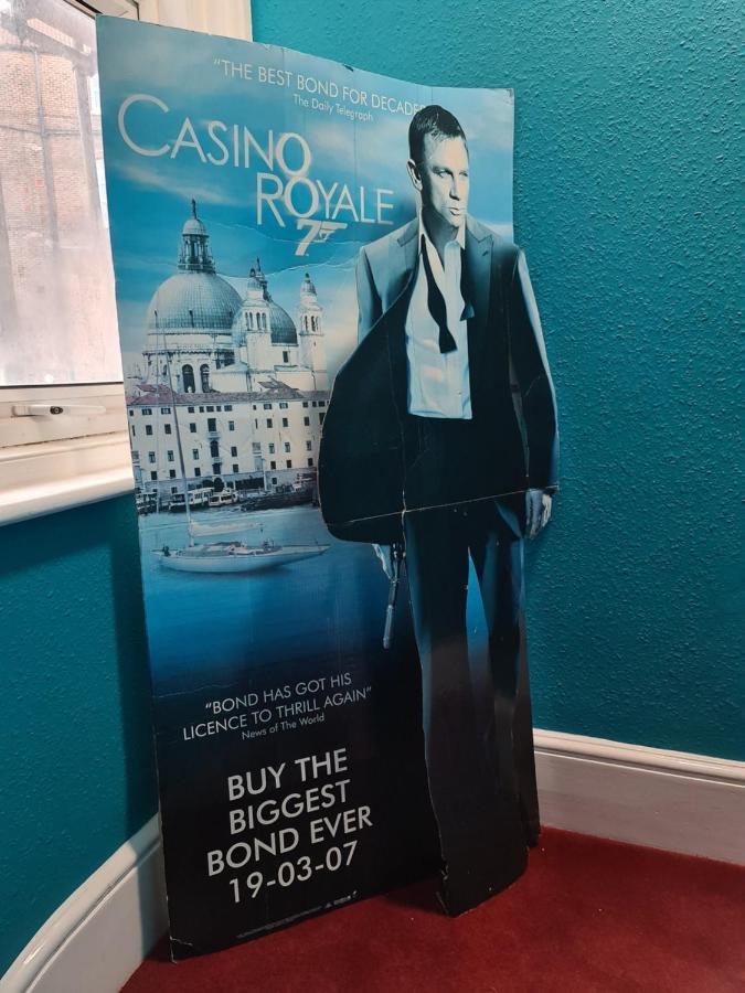 Southsea Royale Studio, James Bond, Parking, Seafront Portsmouth Eksteriør billede